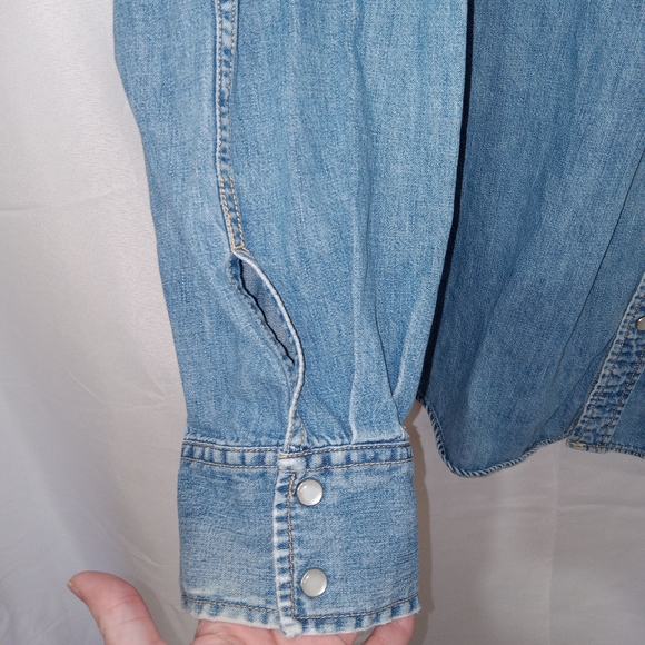 Levi's Denim Pearl Snap Shirt Men XL Lightwash Vintage Y2K Grunge Cowboy Western - Picture 2 of 14